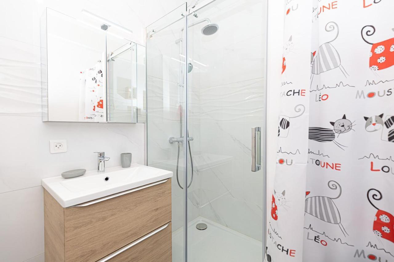 Apartamento Le Petit Clément - F2- 39m2 - Metz - Proche Gare et Centre Pompidou avec Parking Public Exterior foto