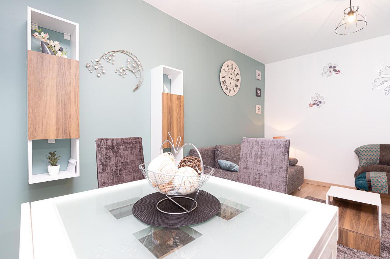 Apartamento Le Petit Clément - F2- 39m2 - Metz - Proche Gare et Centre Pompidou avec Parking Public Exterior foto